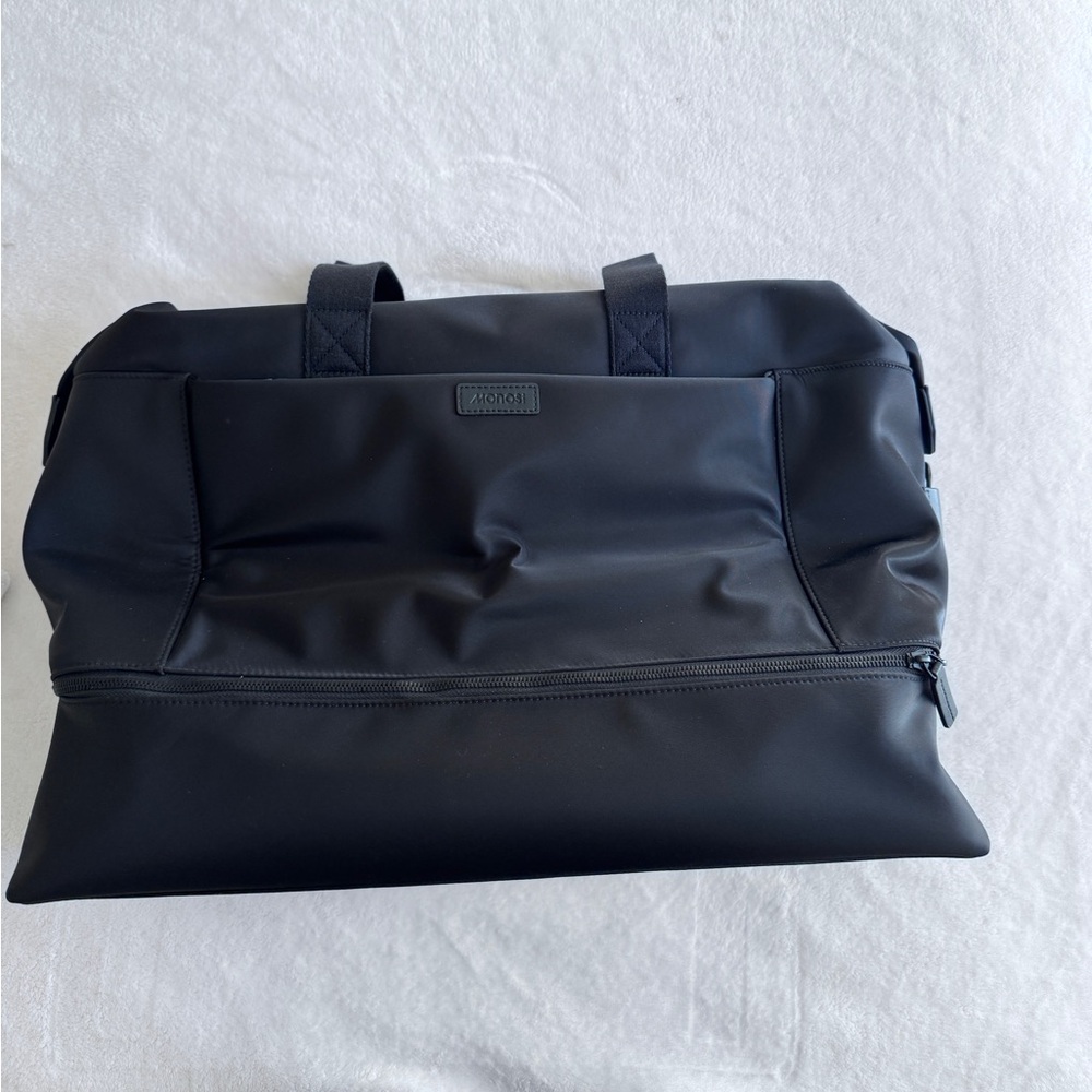Monos weekender bag